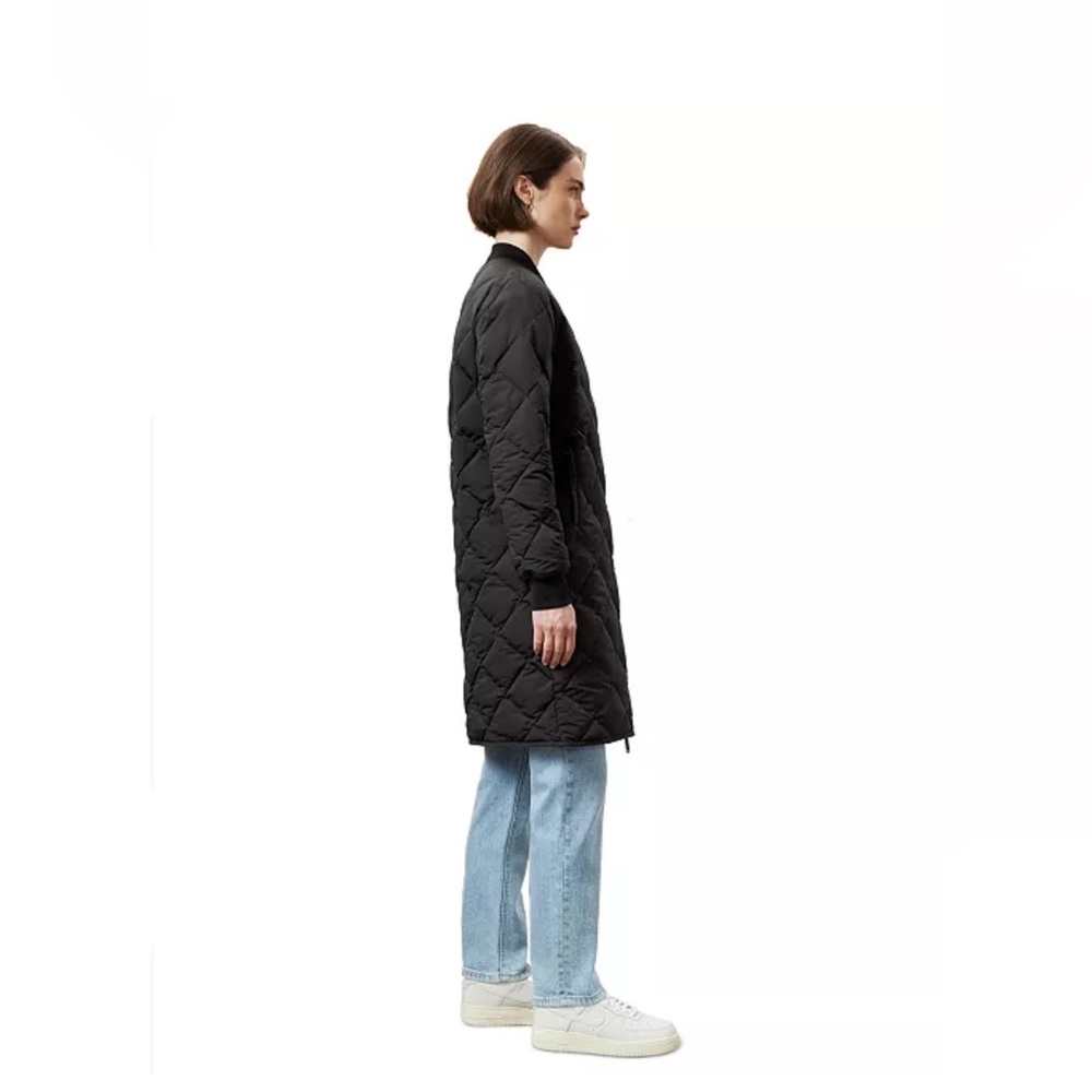 Frank & Oak Skyline Reversible Long Bomber in Black - Picture 4 of 8